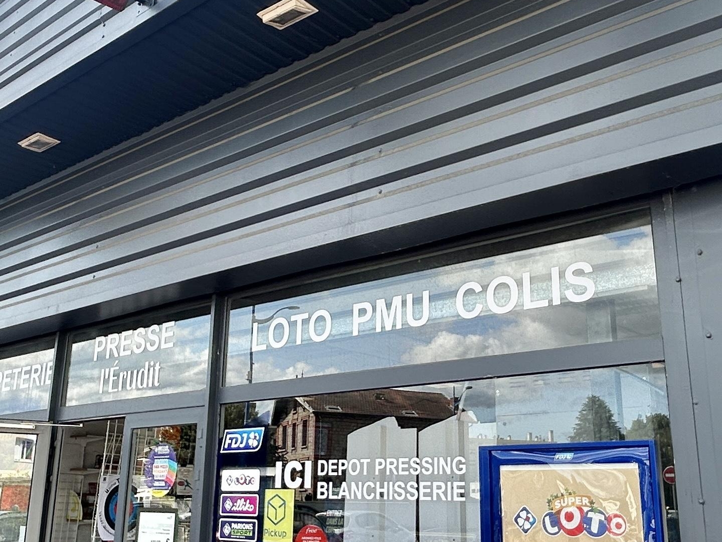 Fonds de commerce 2 pièces 100 m²