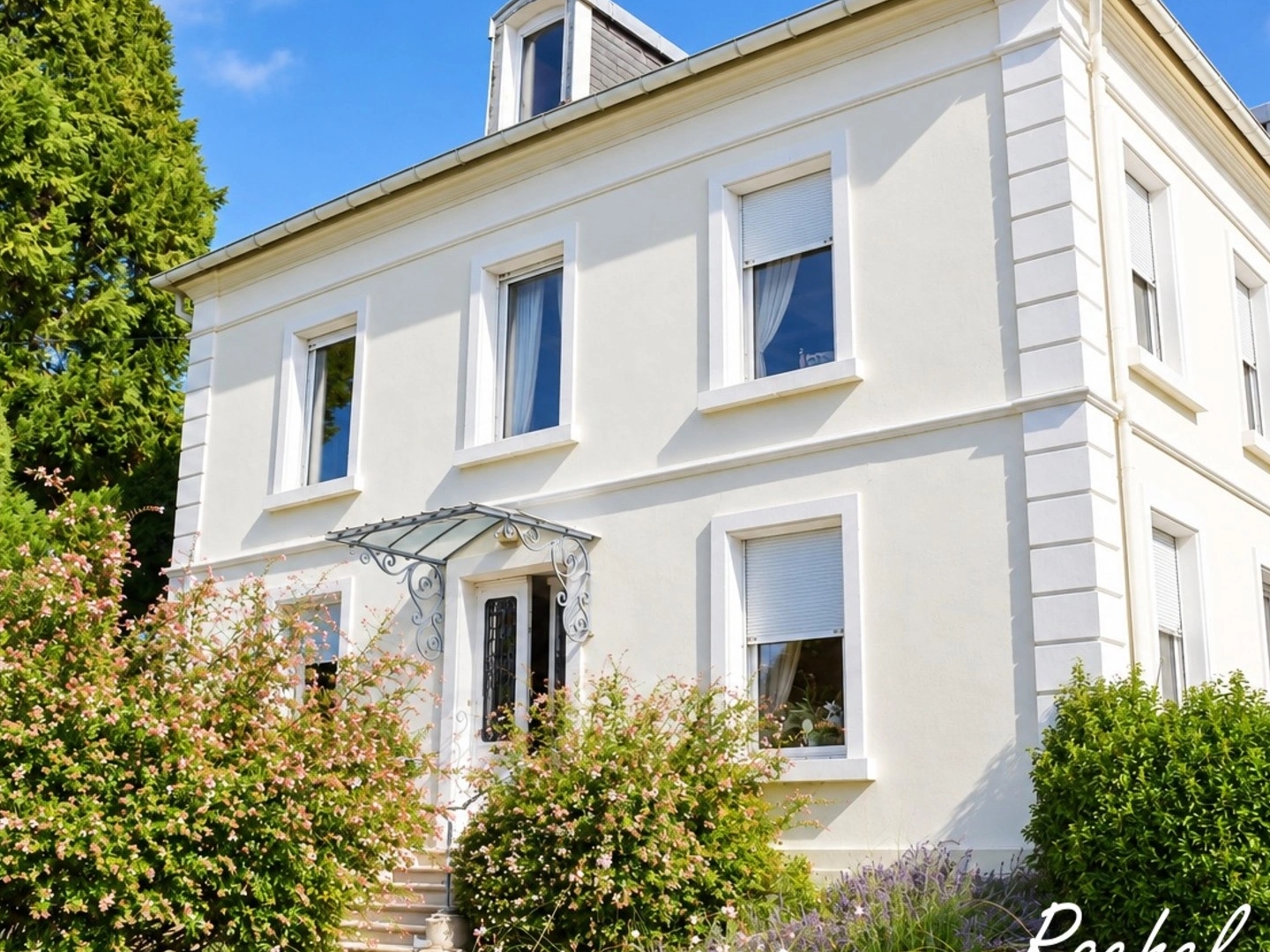 Maison 14 pièces 400 m²