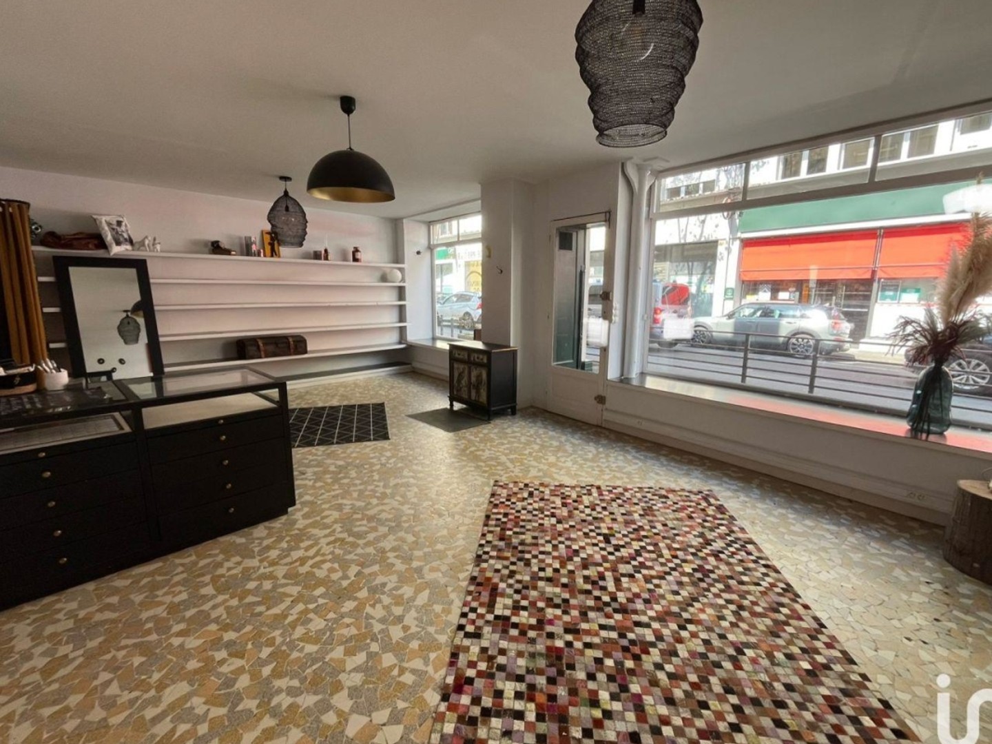 Location Boutique/Local commercial 80 m²