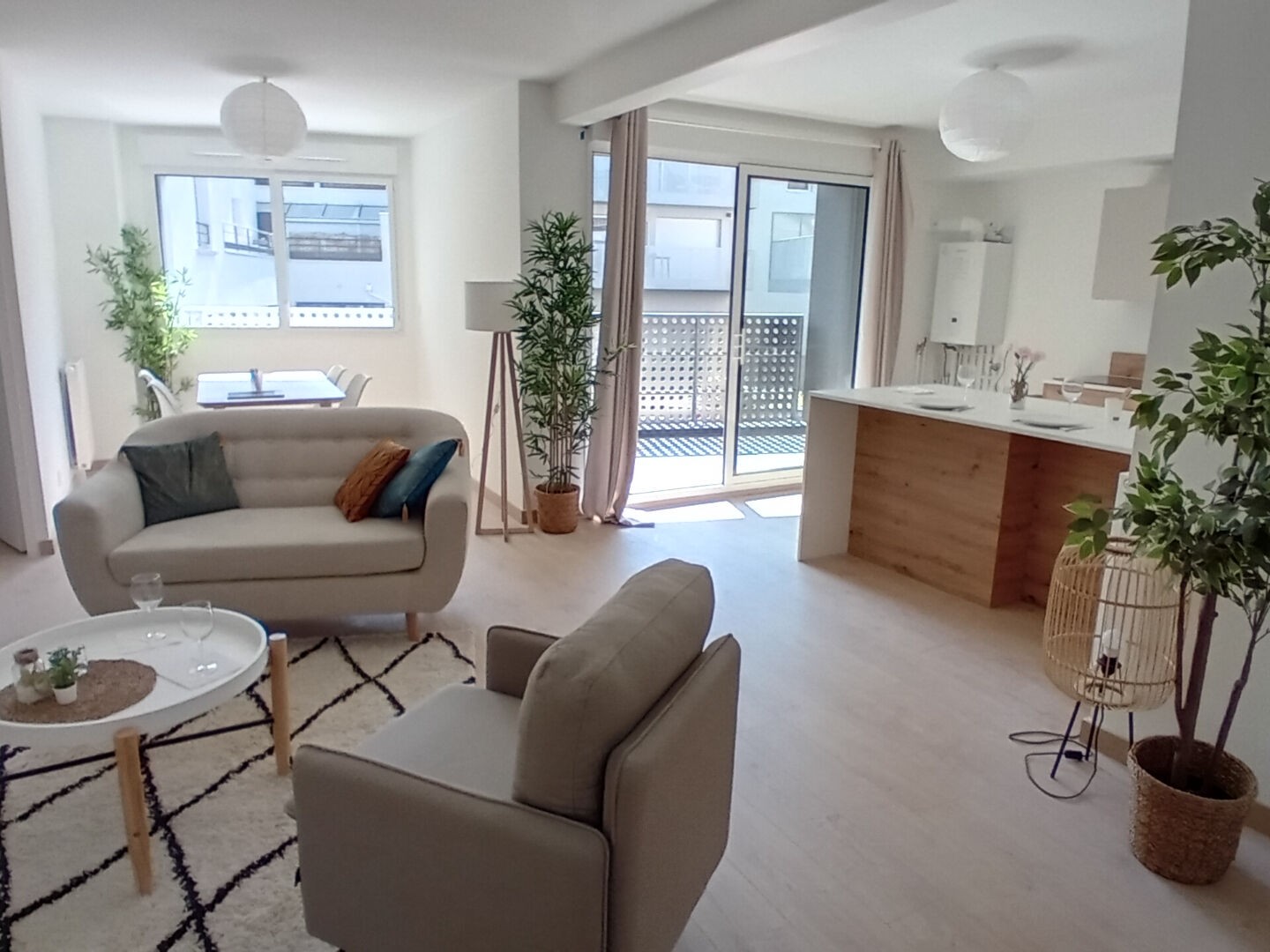 Rennes St Jacques dans immeuble neuf spacieux Type 3 de 70m² avec balcon