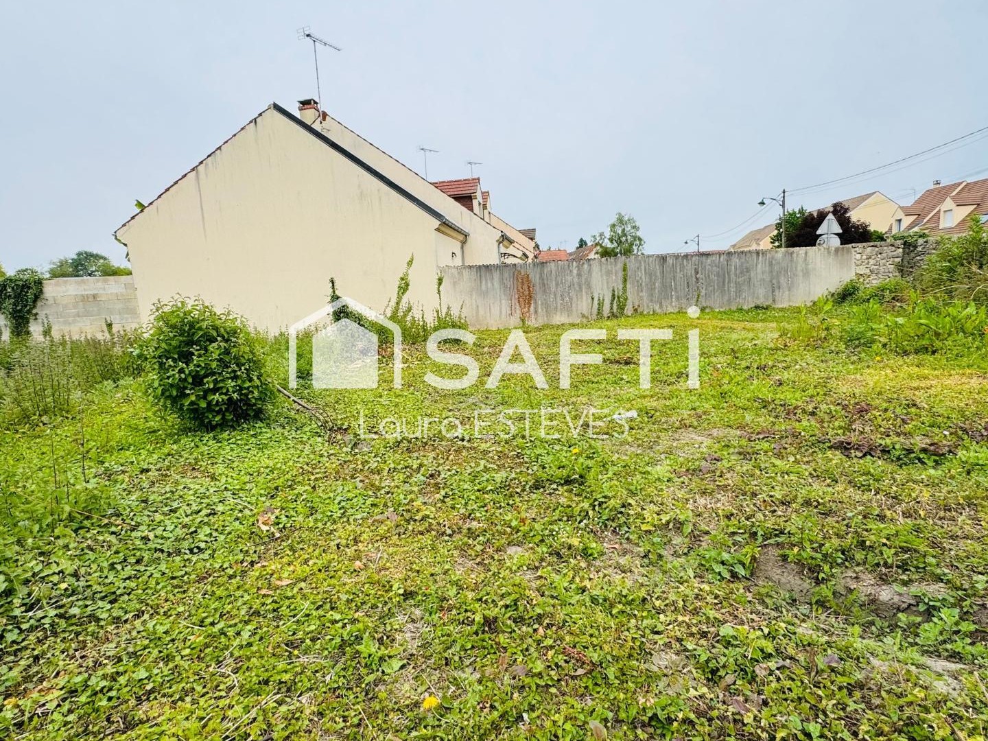 Terrain Constructible à Saisir !