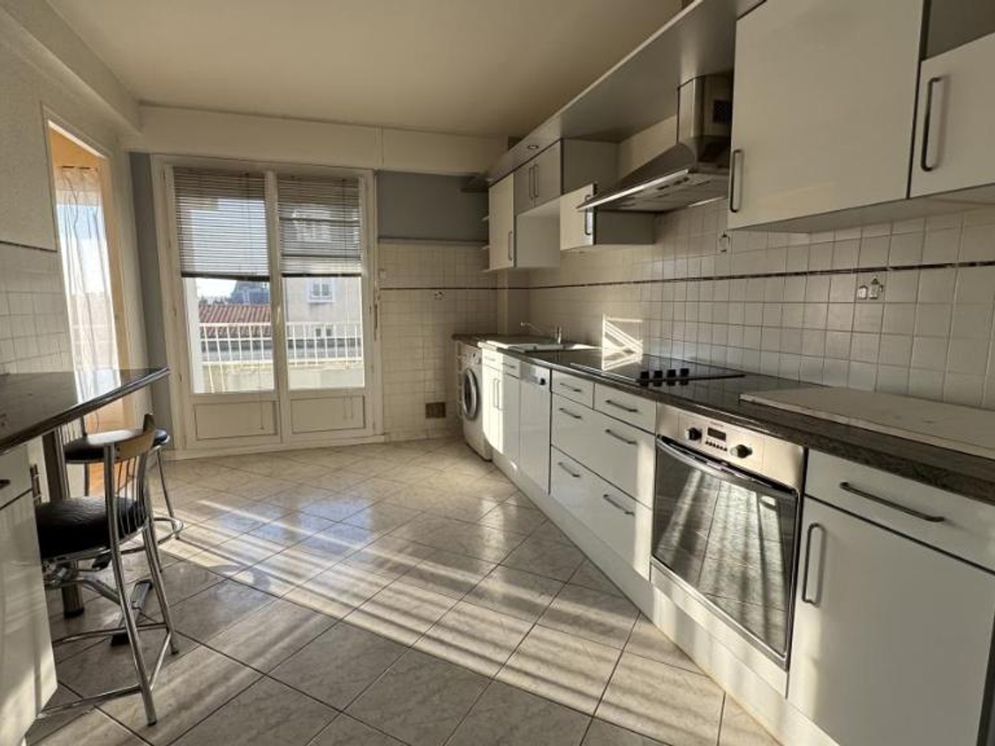 Appartement à vendre - 4 pièces - 105m2 - La Roche-Sur-Yon (85000)