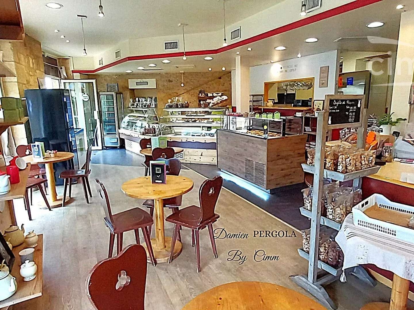 À vendre FDC pâtisserie centre-ville de Montignac