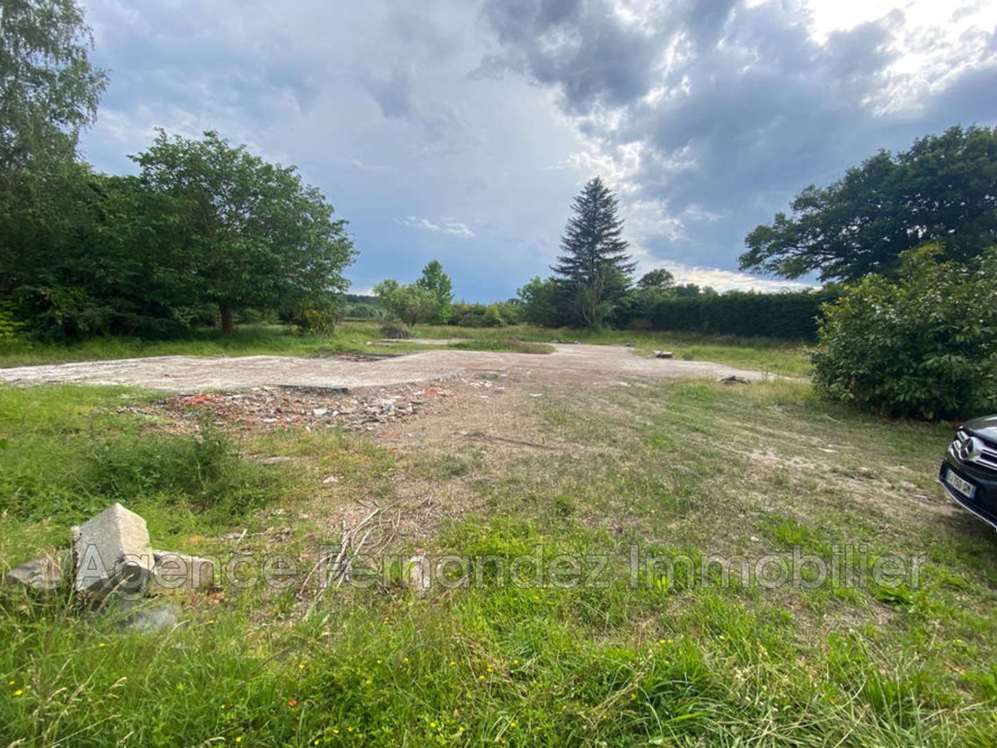 Terrain à vendre - 4917m2 - Bourg-Le-Comte (71110)