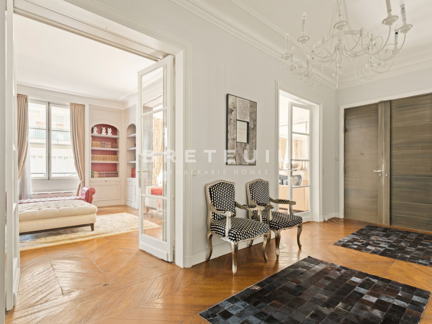 Appartement à vendre - 6 pièces - 242m2 - Paris 16e (75016)