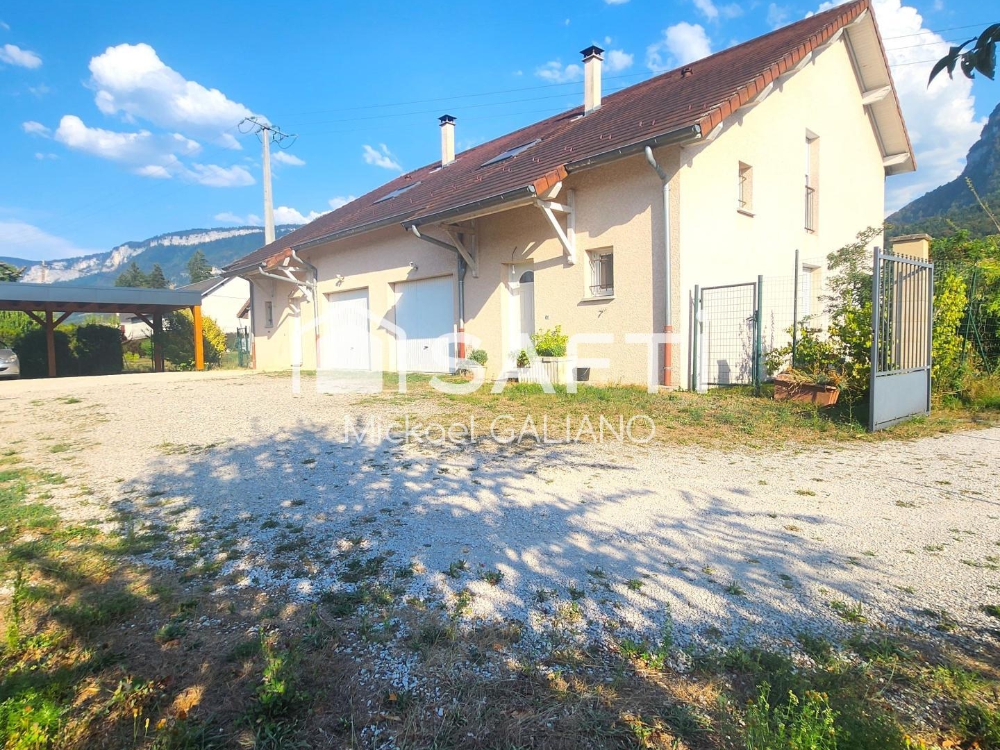 127 m² habitable, 3 CH Terrain clos de 680 m²