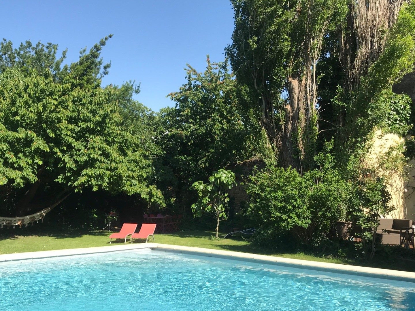 Maison à vendre - 12 pièces - 269m2 - Suze-La-Rousse (26790)