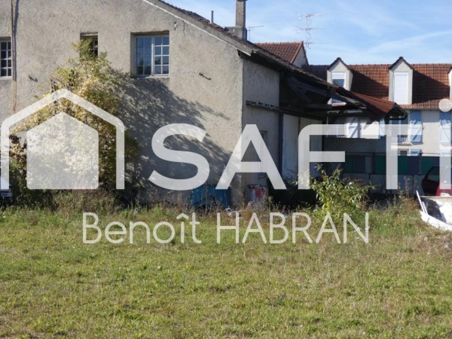 grange de 320M2 sur 1400M2 de terrain constructible