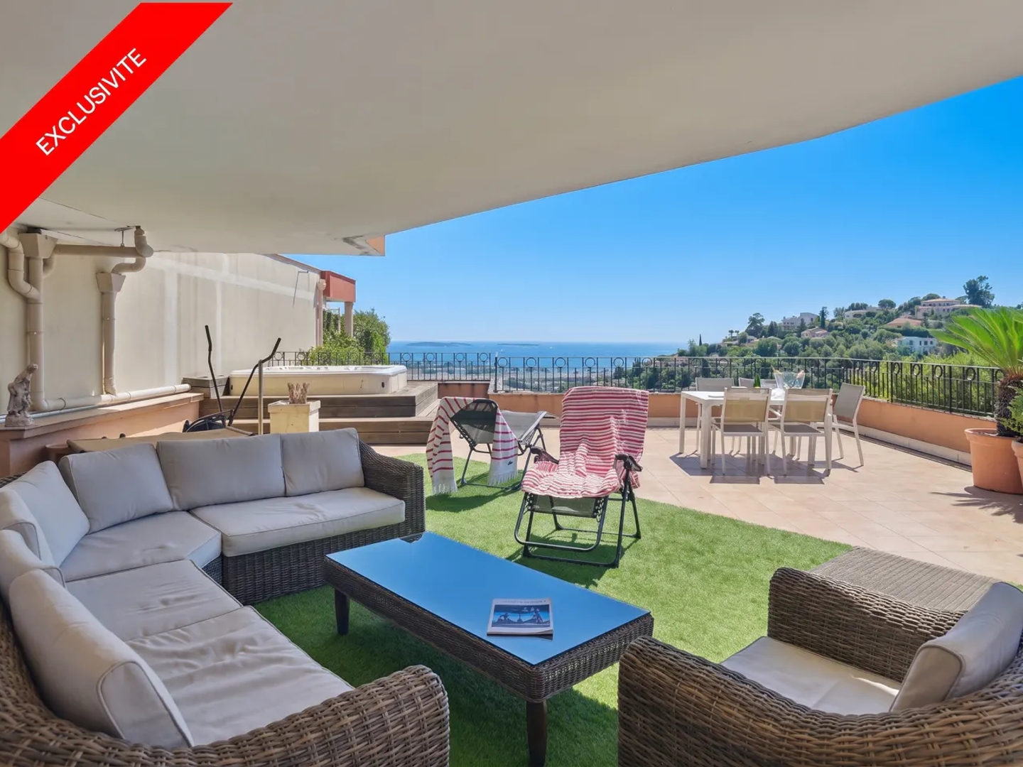 Villa sur le toit/Penthouse vue mer dans domaine sécurisé