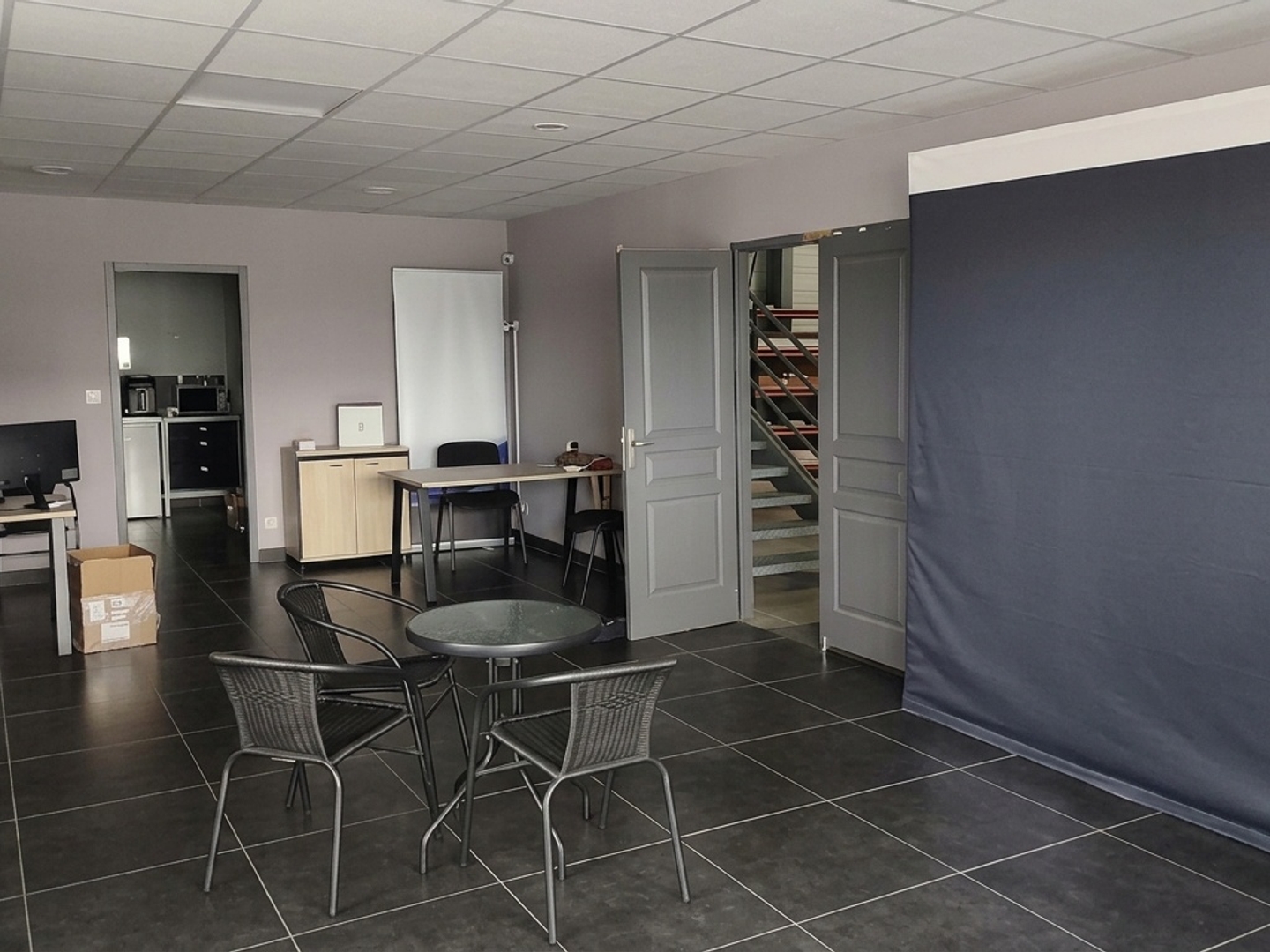 Locaux à vendre - 3 pièces - 410m2 - Perpignan (66000)