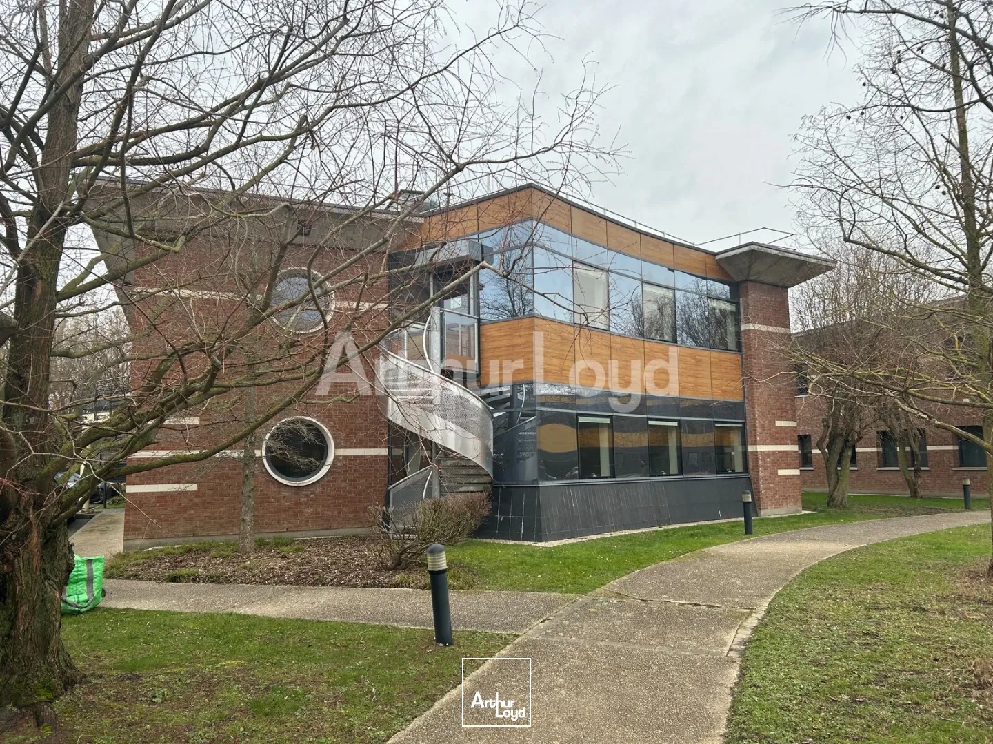 Immeuble à vendre - 920m2 - Wasquehal (59290)