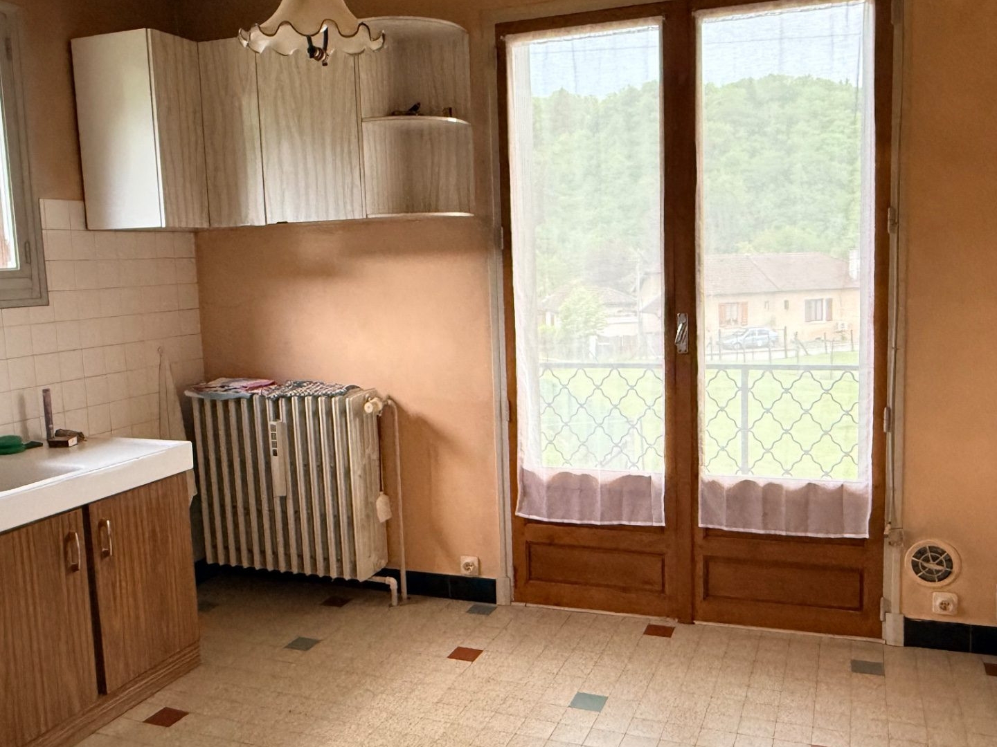 Maison à vendre - 4 pièces - 98m2 - Saint-Geoire-En-V... (38620)