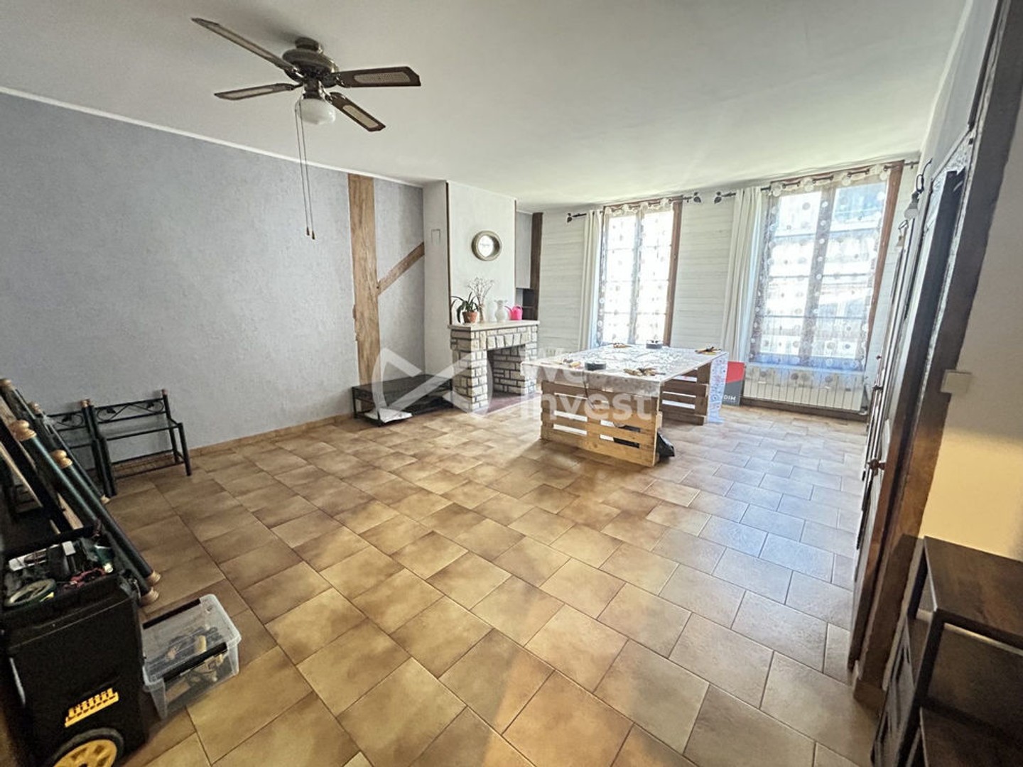 Locaux à vendre - 70m2 - Joigny (89300)