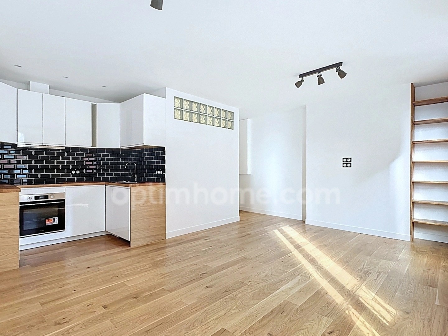 Appartement à vendre - 3 pièces - 55m2 - Paris 18e (75018)