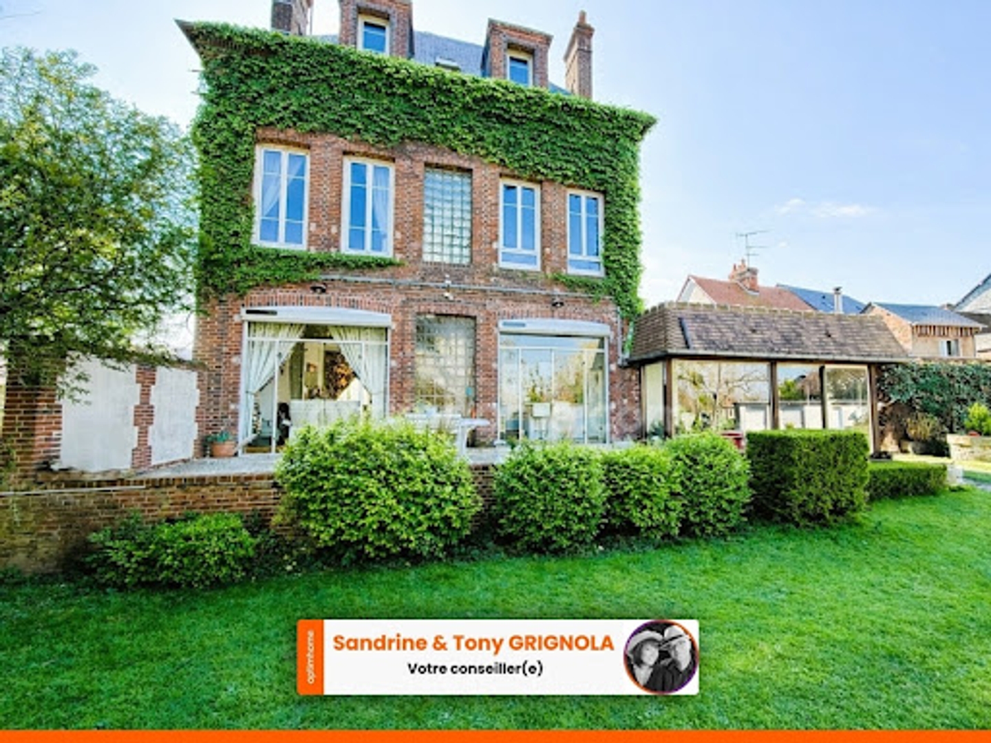 Maison 8 pièces 260 m²