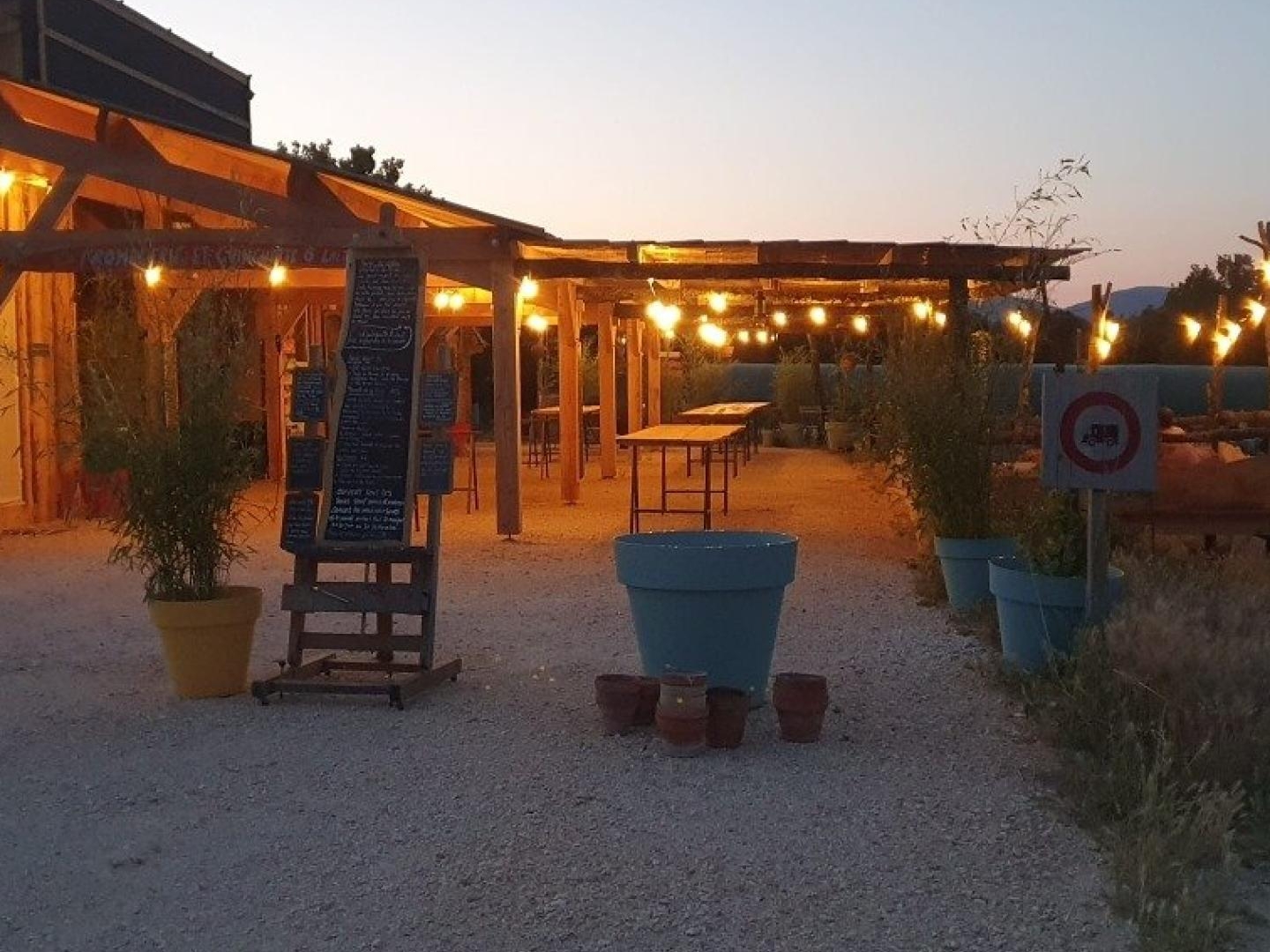Propriété agricole de 2 hectares avec fromagerie & guinguette festive