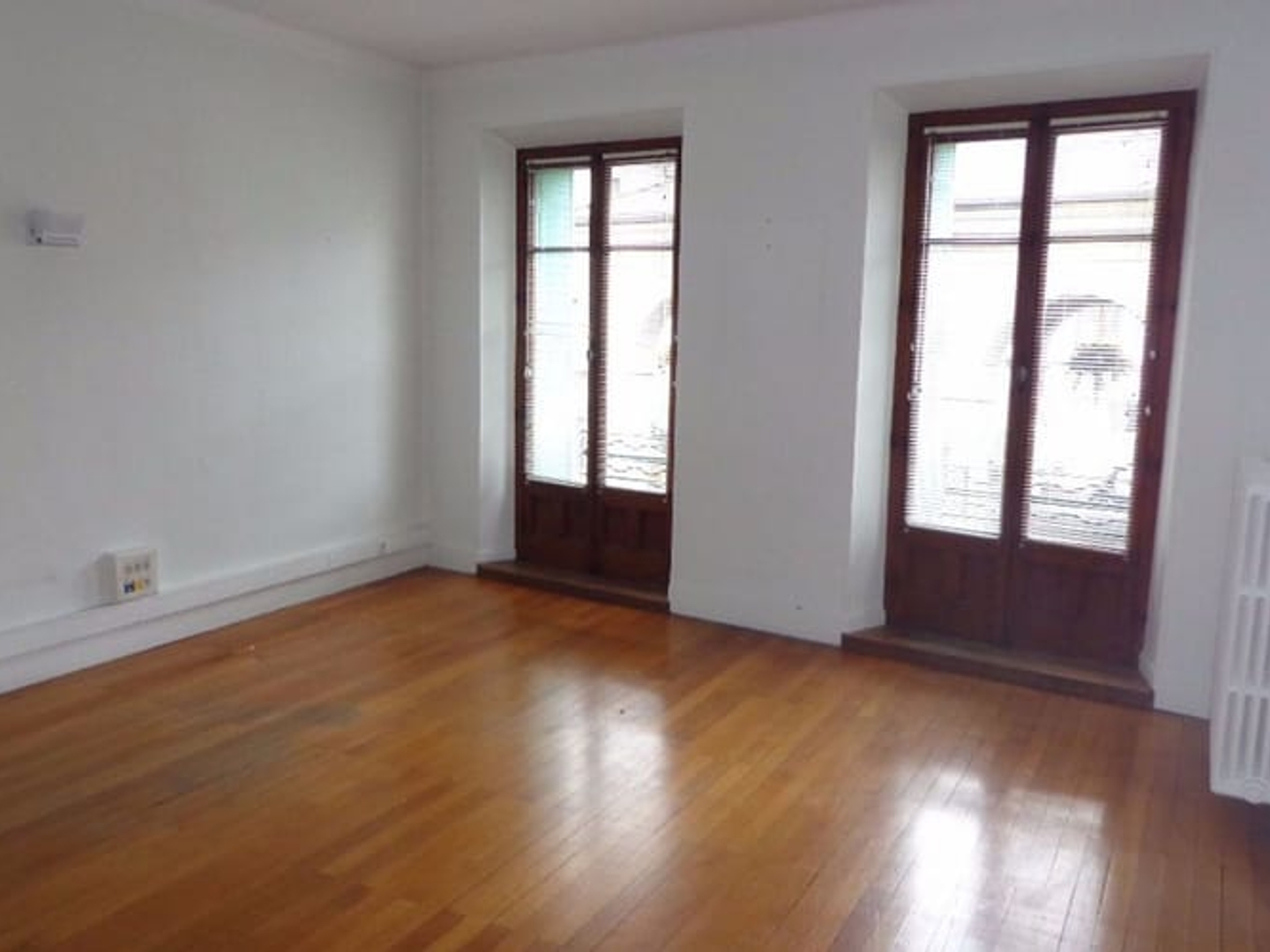 Immeuble à vendre - 4 pièces - 155m2 - Rumilly (74150)
