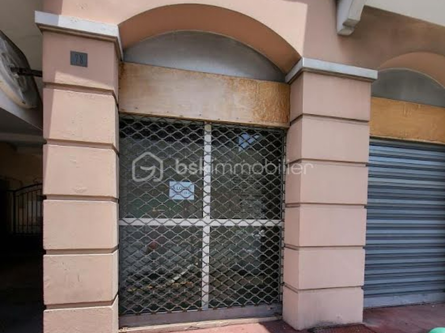 Parking/Garage/Box 50 m²