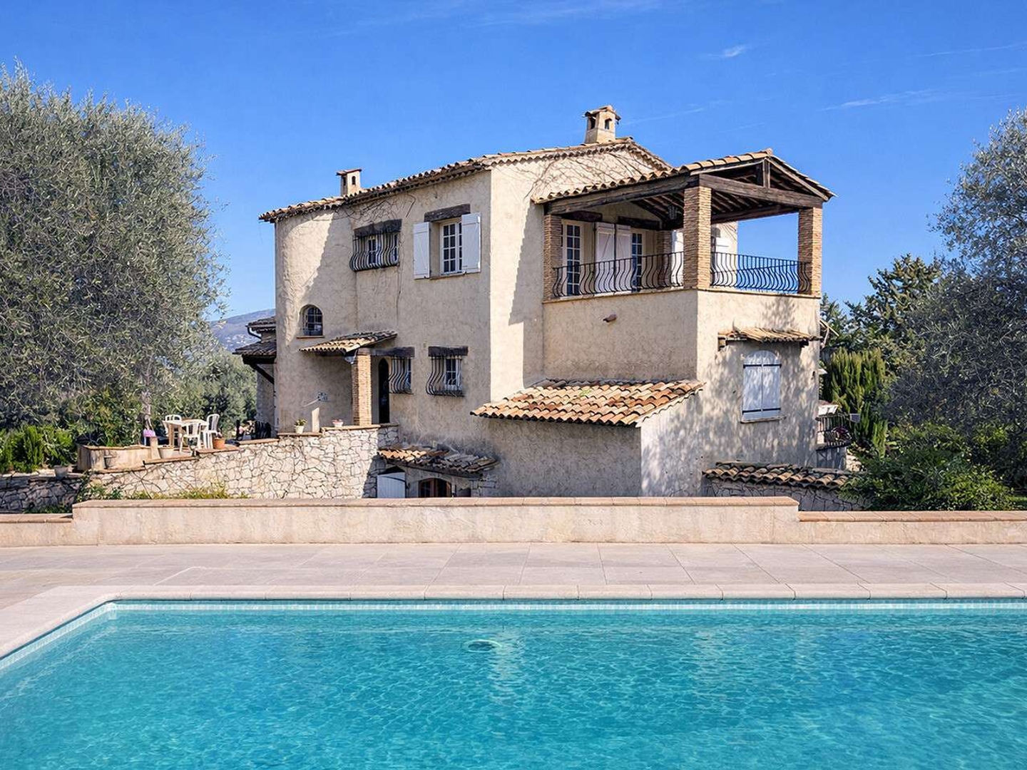 Villa 7 pièces 186 m²