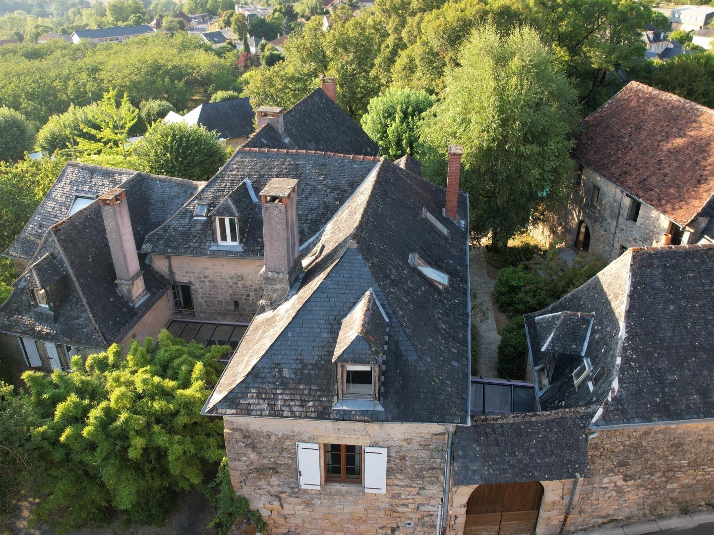 Maison à vendre - 7 pièces - 400m2 - Ayen (19310)