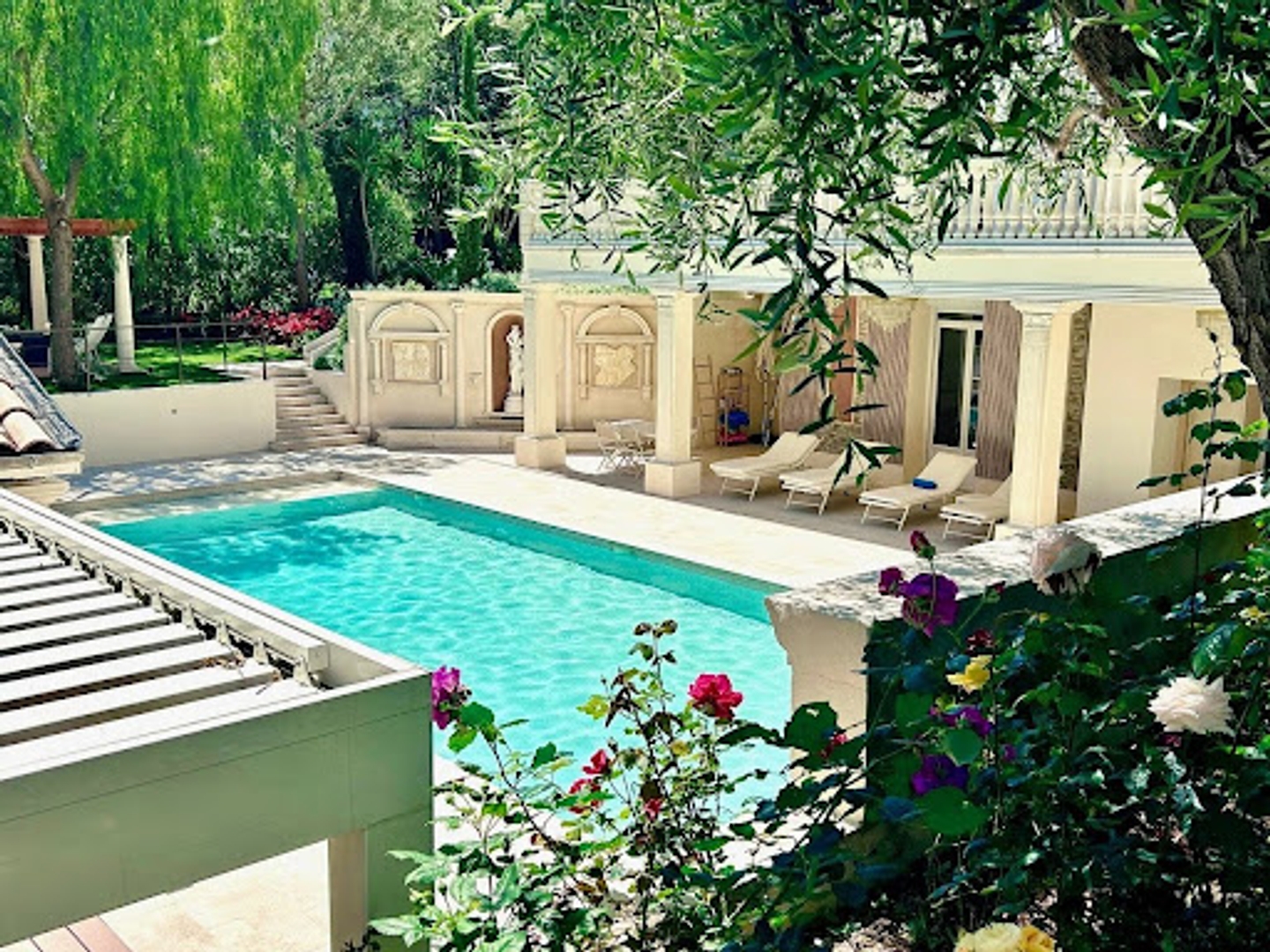 Villa 18 pièces 580 m²