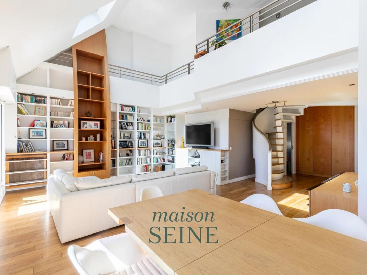 Appartement à vendre - 6 pièces - 138m2 - Courbevoie (92400)