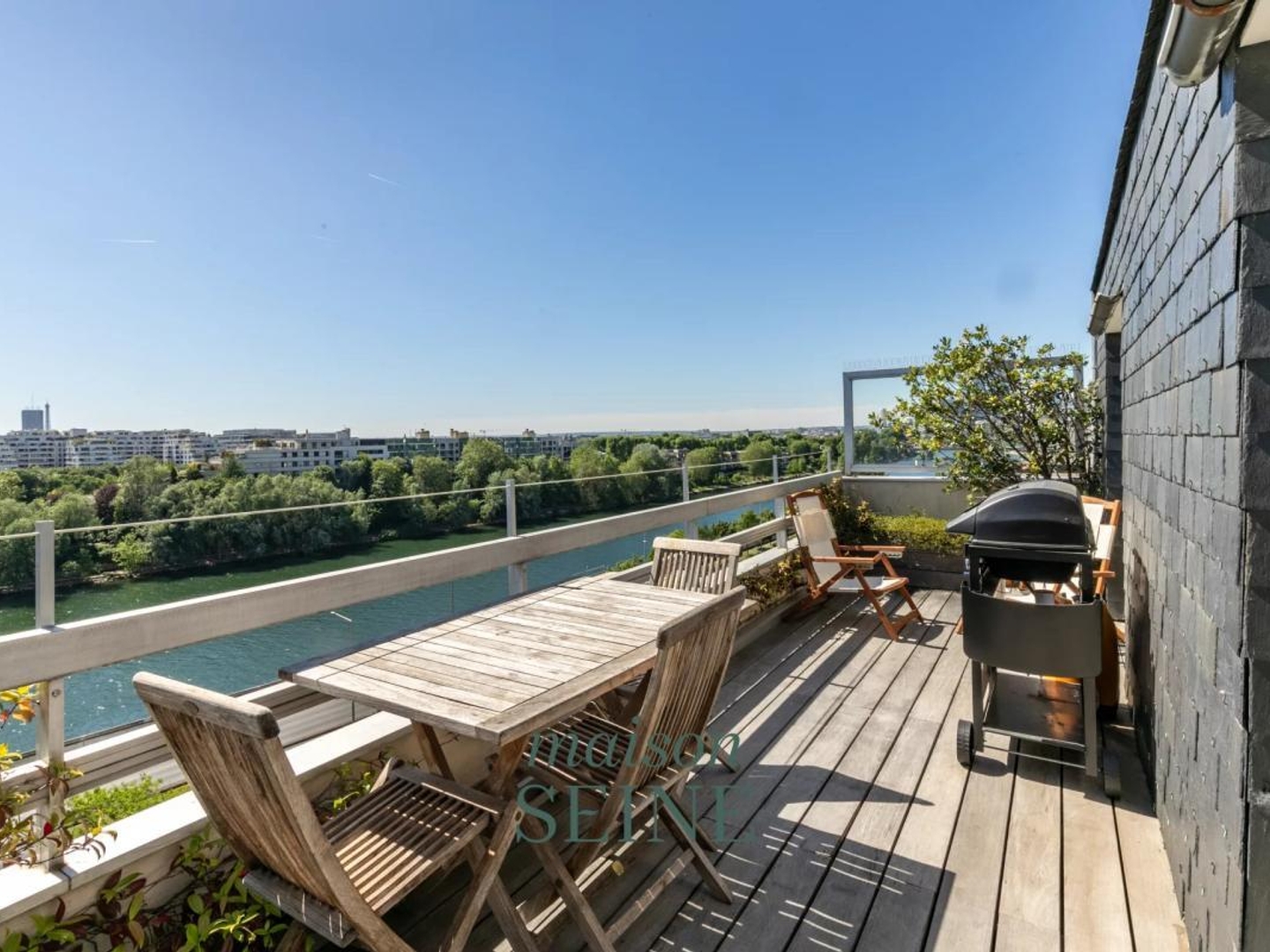 Appartement à vendre - 6 pièces - 138m2 - Courbevoie (92400)