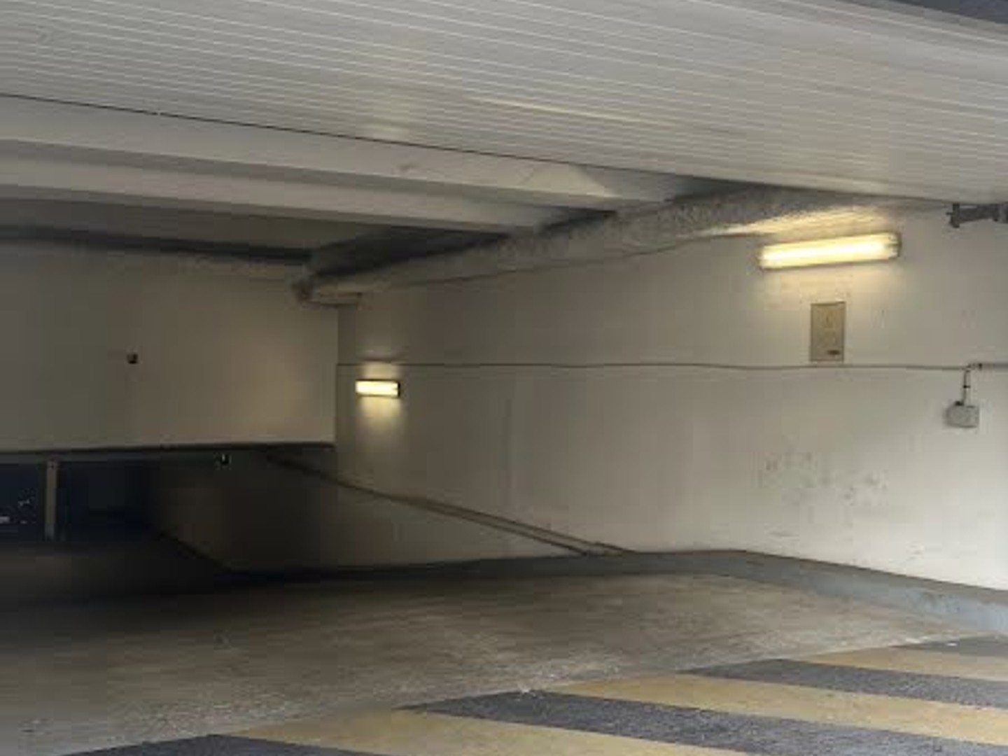 Parking 12 m²