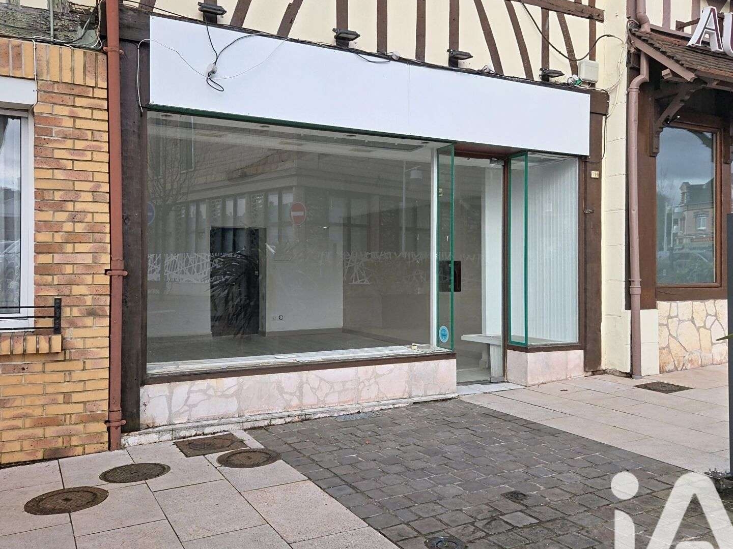 Immeuble 150 m²
