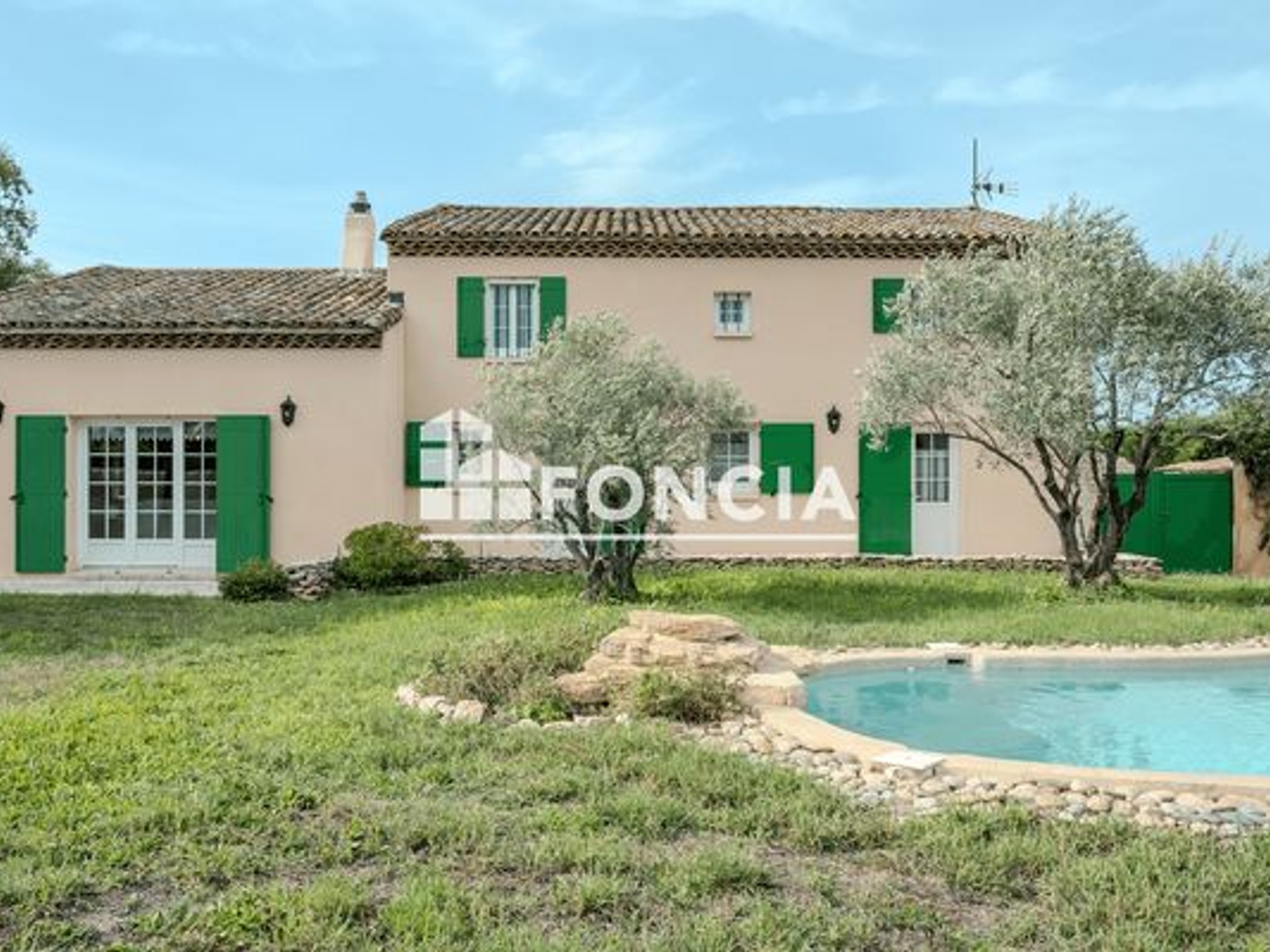 Maison 6 pièces 220 m²
