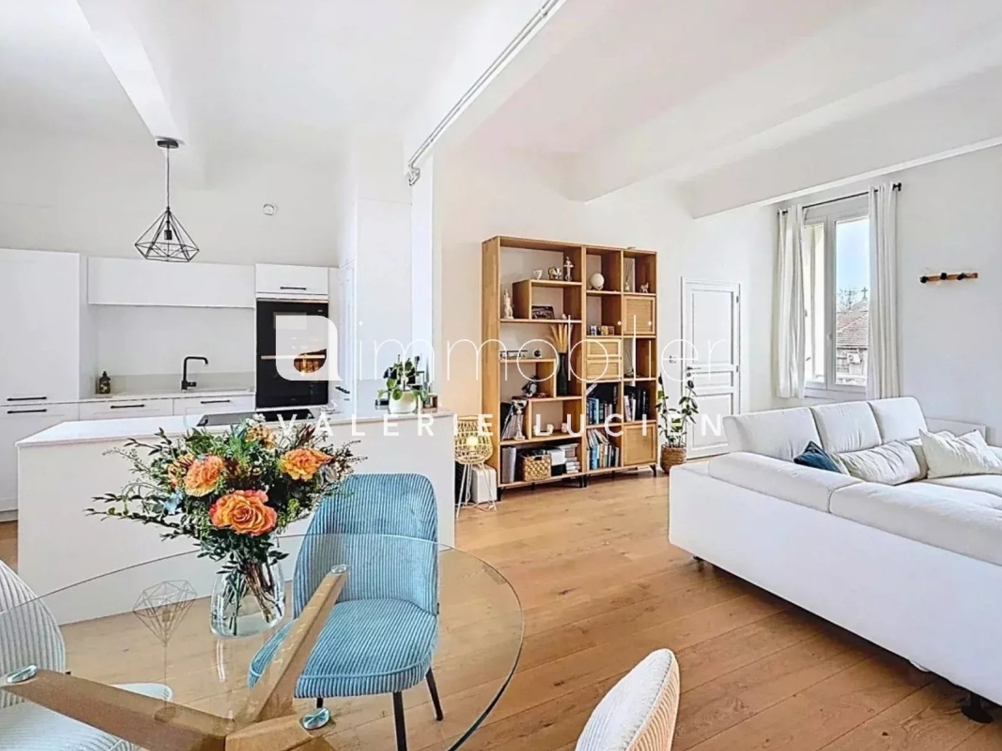 Appartement lumineux rénové avec box - coeur de Saint-Rémy-de-Provence