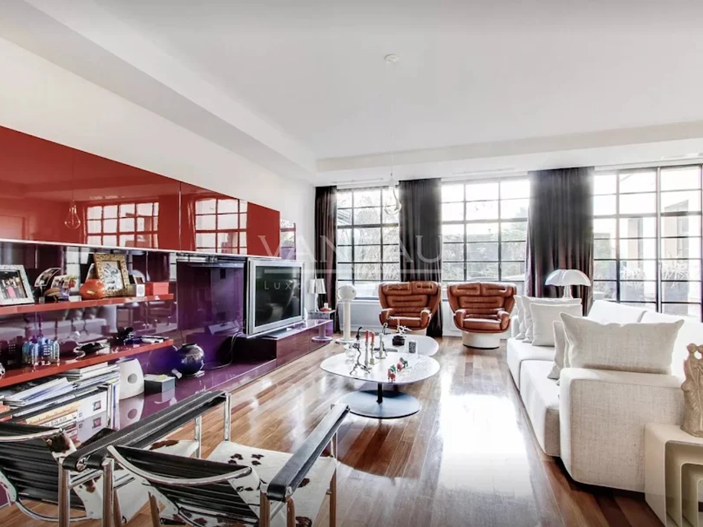 Appartement à vendre - 4 pièces - 155m2 - Paris 8e (75008)