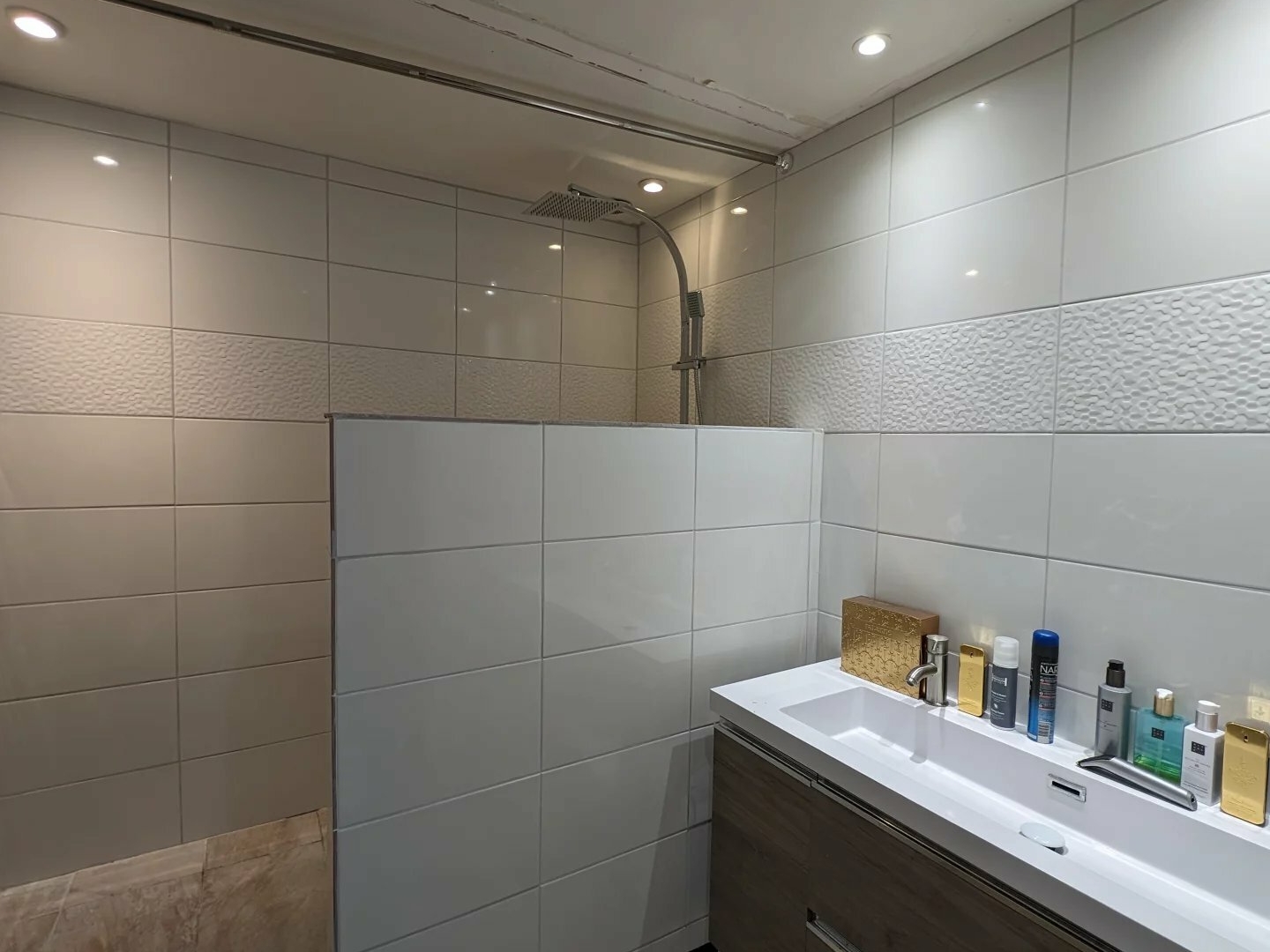 Appartement à vendre - 4 pièces - 75m2 - Drap (06340)