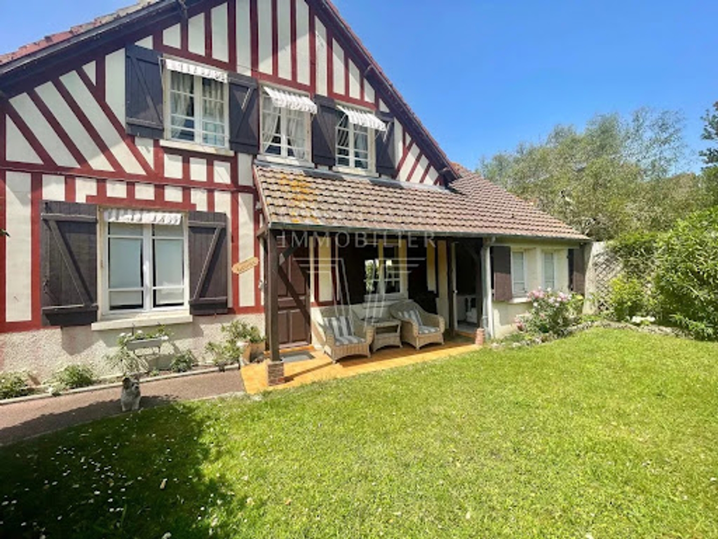 Maison à vendre - 6 pièces - 109m2 - Benerville-Sur-Mer (14910)
