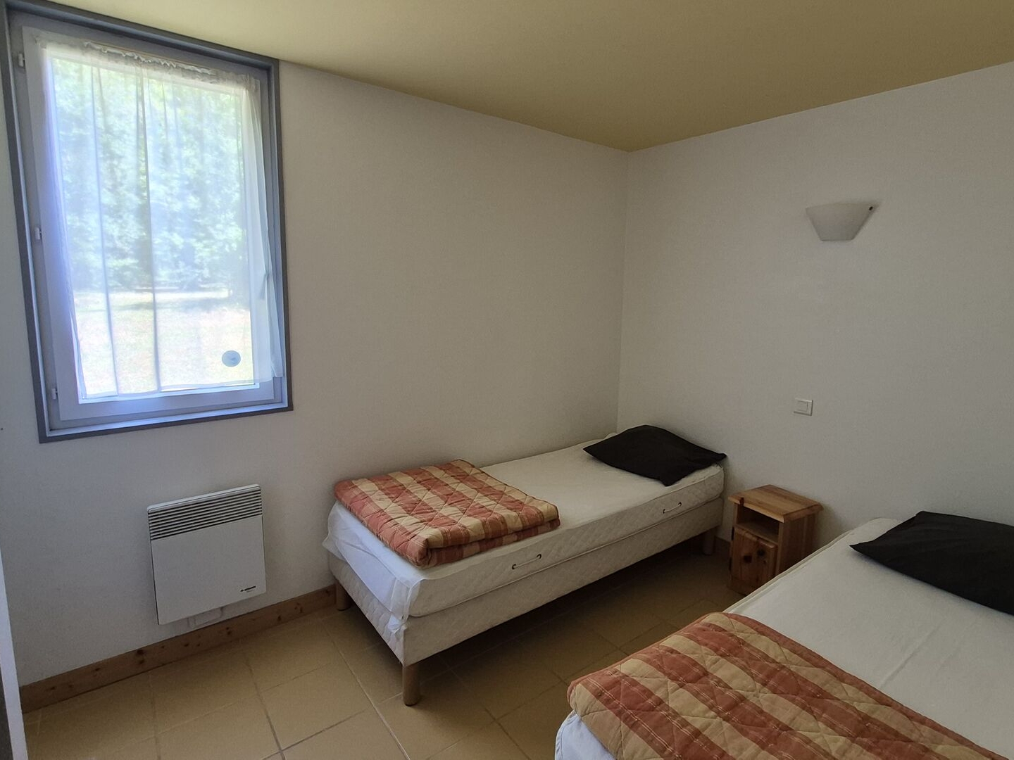 Appartement à vendre - 4 pièces - 45m2 - Nontron (24300)