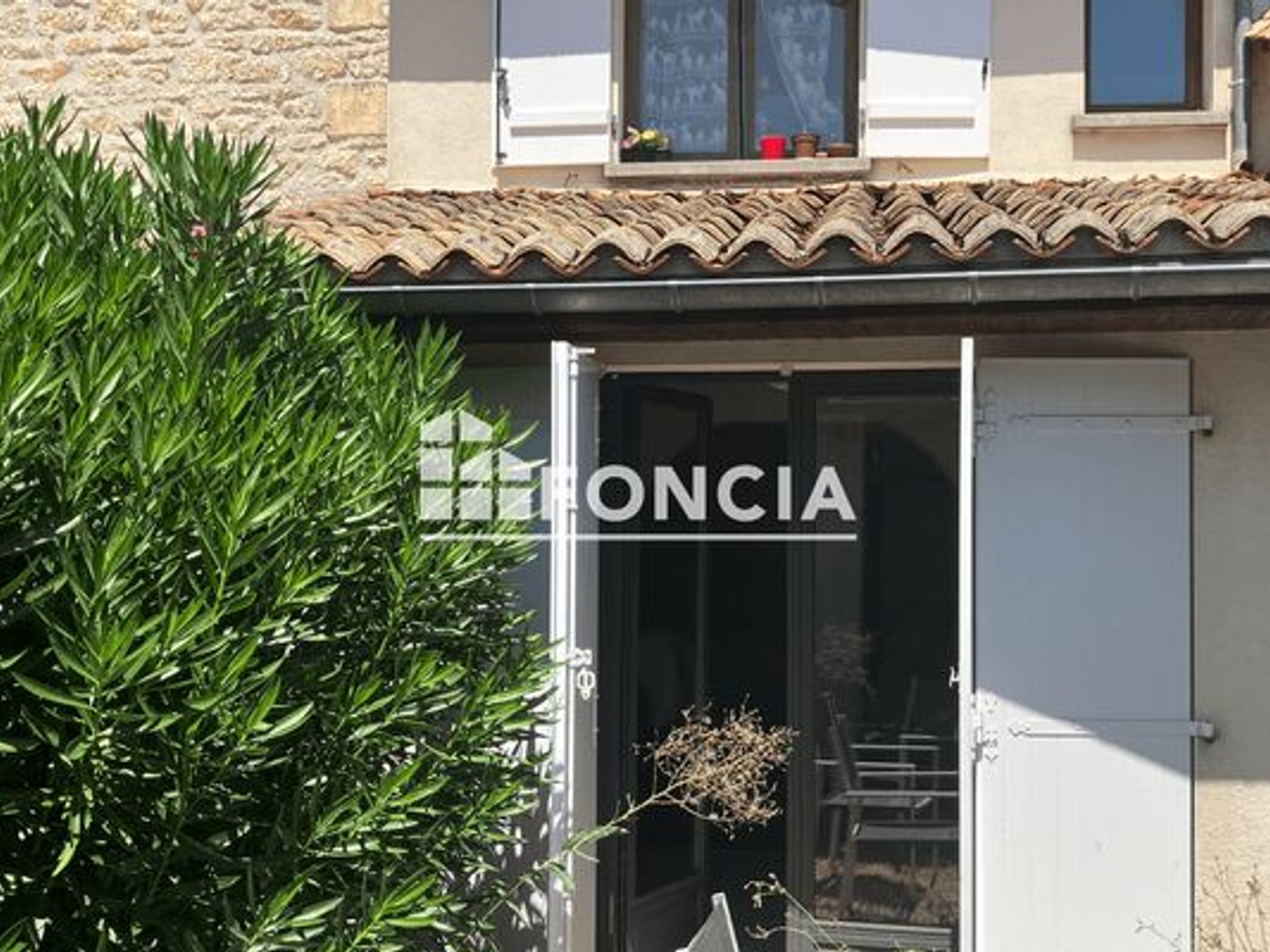 Immeuble à vendre - 53m2 - Angoulême (16000)