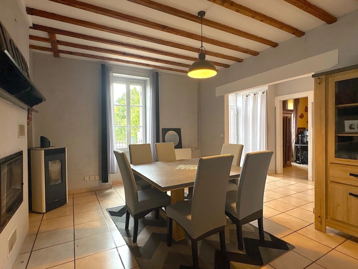 Maison à vendre - 7 pièces - 200m2 - Aire-Sur-L'adour (40800)