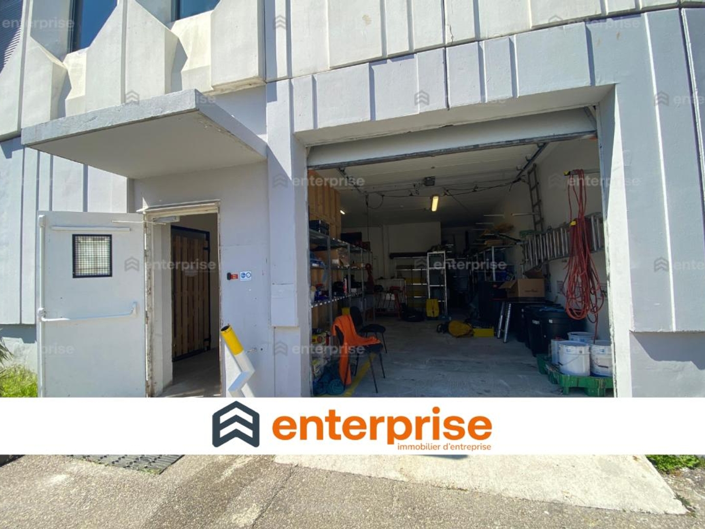 Bureaux 100 m²