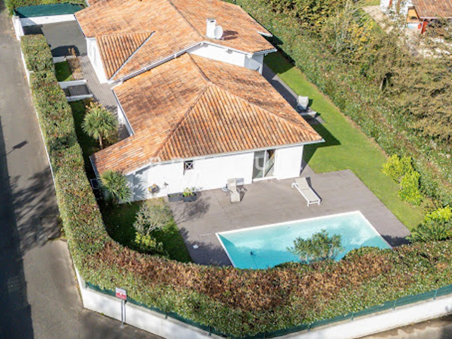 Maison 5 pièces 220 m²