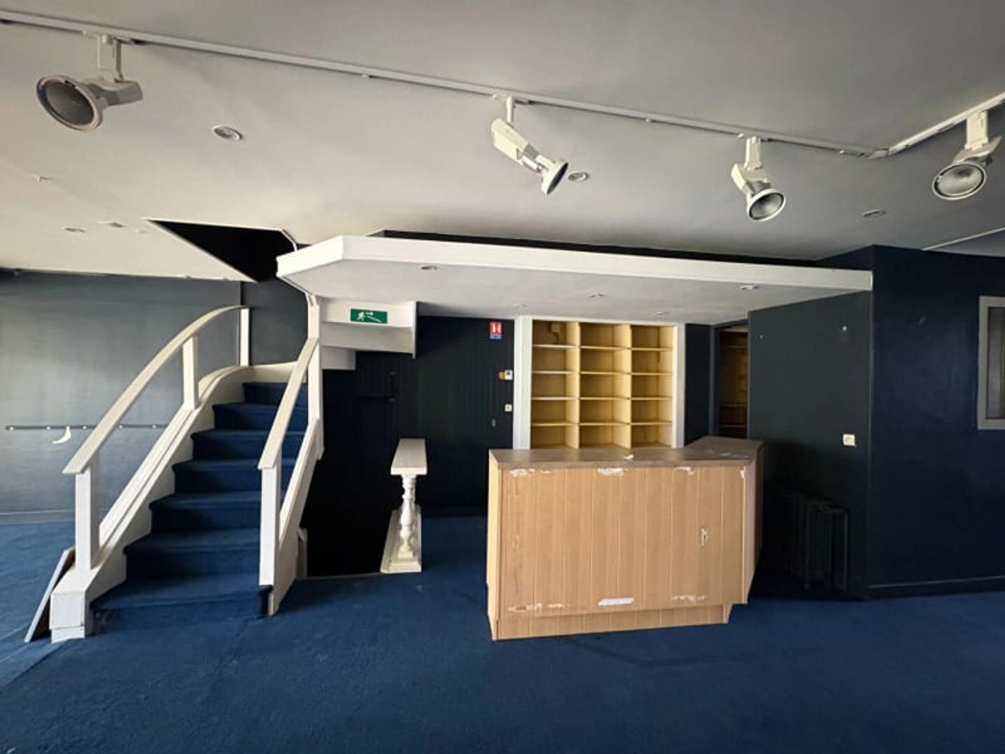 Immeuble à vendre - 487m2 - Lillebonne (76170)