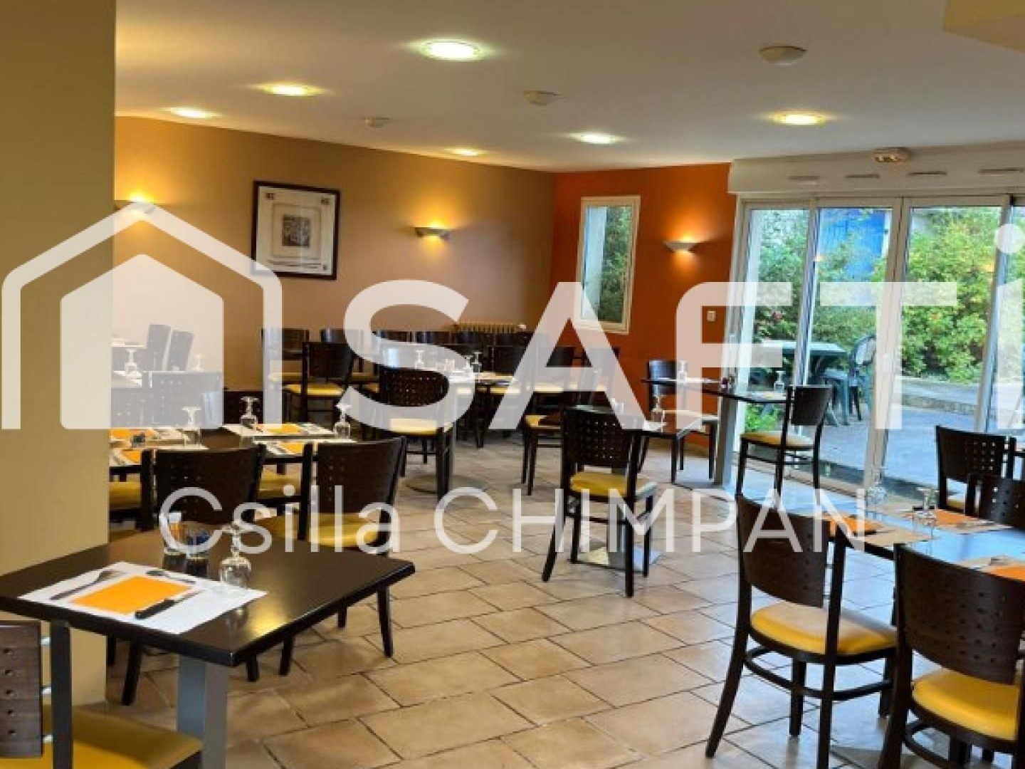 Bureaux 8 pièces 255 m²