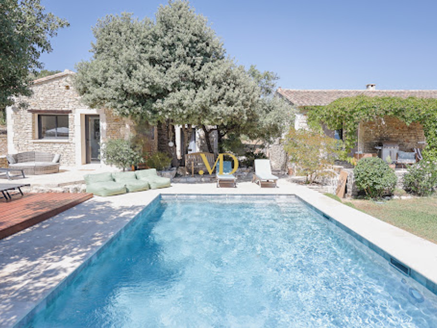 Maison à vendre - 6 pièces - 183m2 - Gordes (84220)