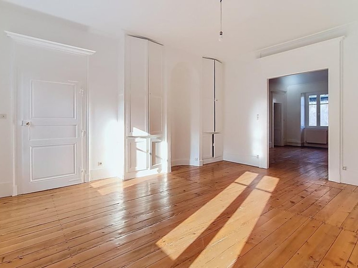 Appartement à vendre - 7 pièces - 265m2 - Vesoul (70000)