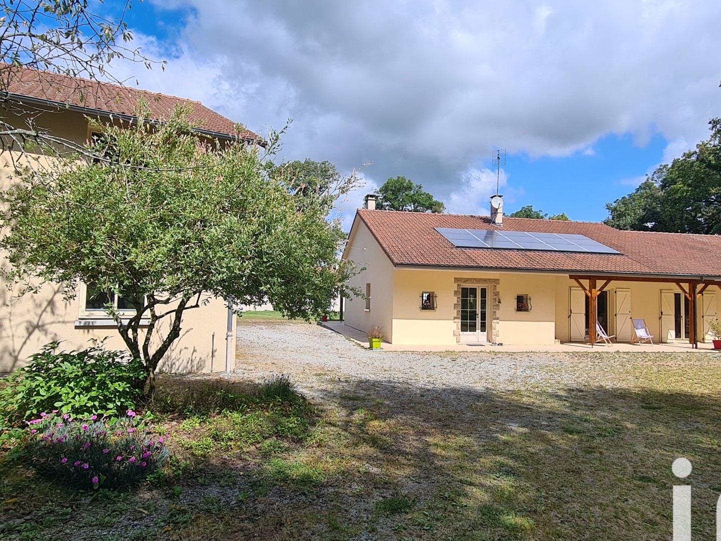 Maison 5 pièces 228 m²