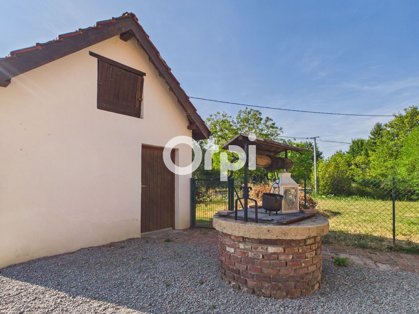 Maison à vendre - 4 pièces - 132m2 - Saint-Germain-Du-... (71330)