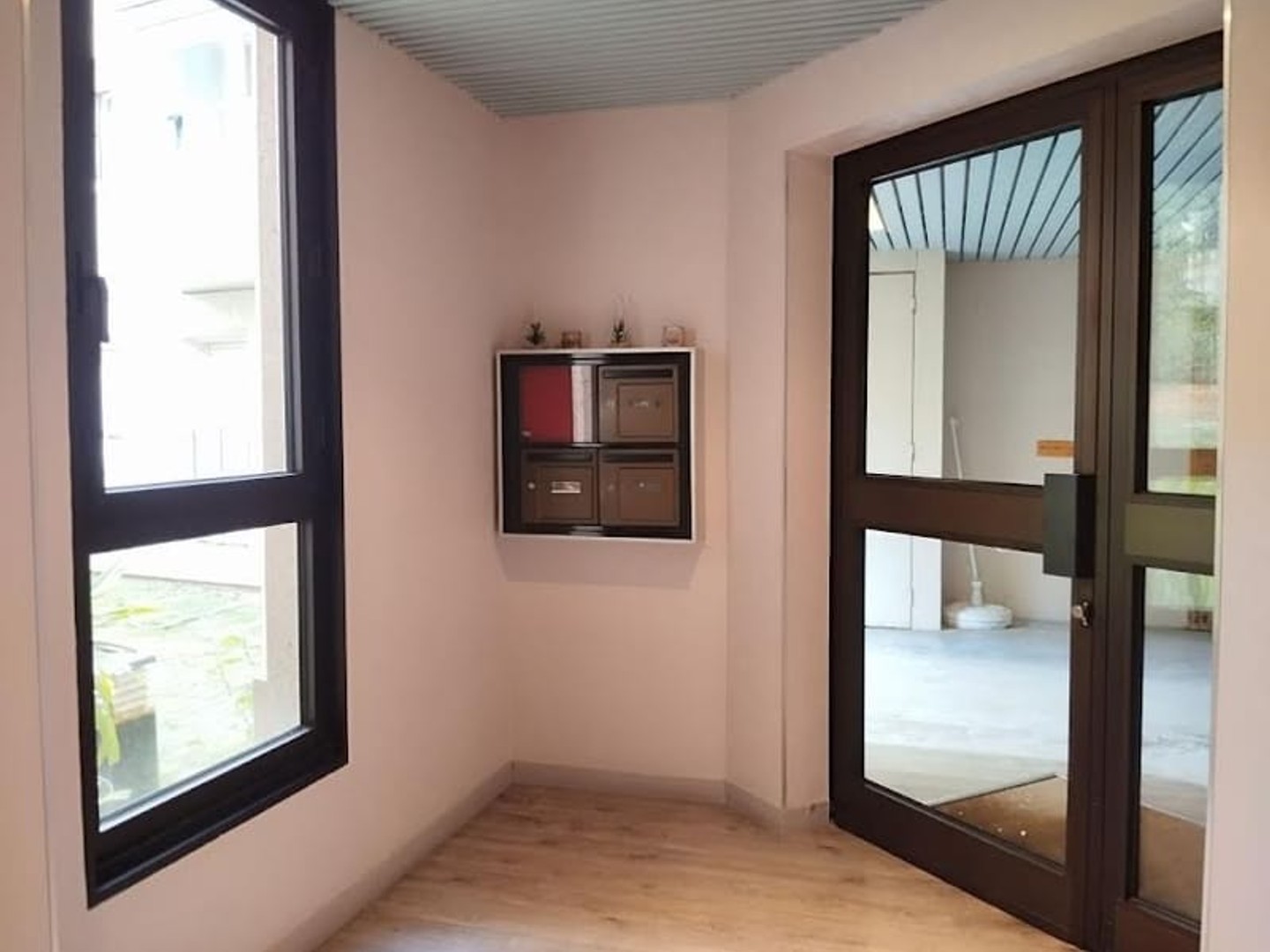 Parking / garage / box à vendre - 130m2 - Rouen (76100)