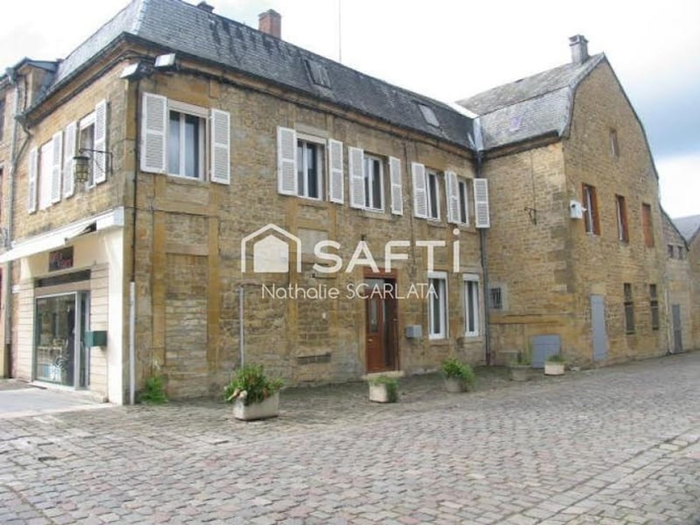 Maison 8 pièces 150 m²
