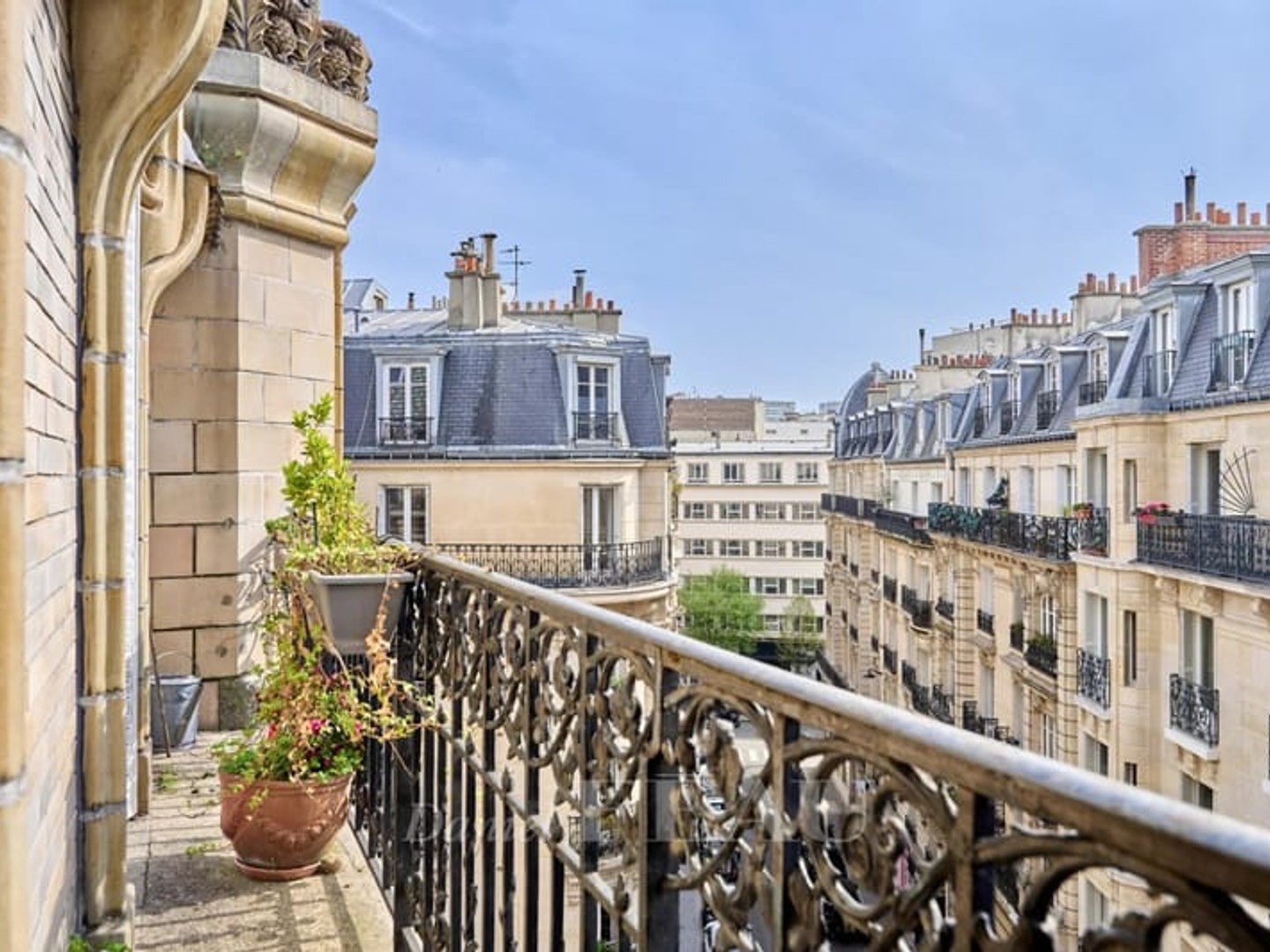 Paris XVIème - Village de Passy, bel ancien, trois chambres