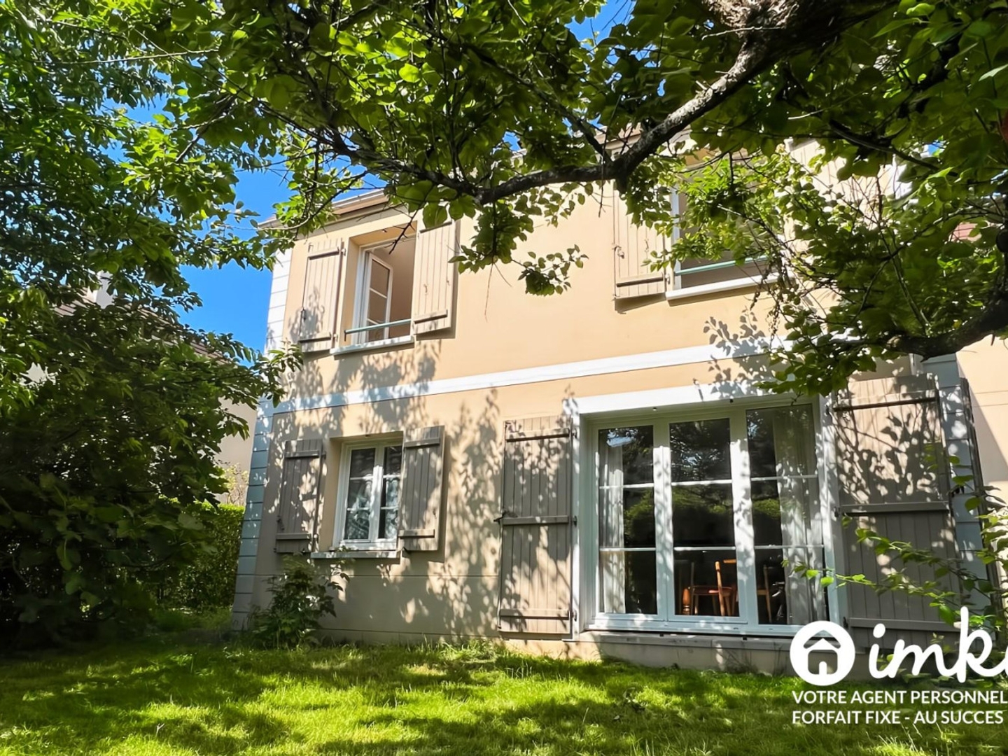 Maison 6 pièces : 4 chambres, 2WC, garage, jardin