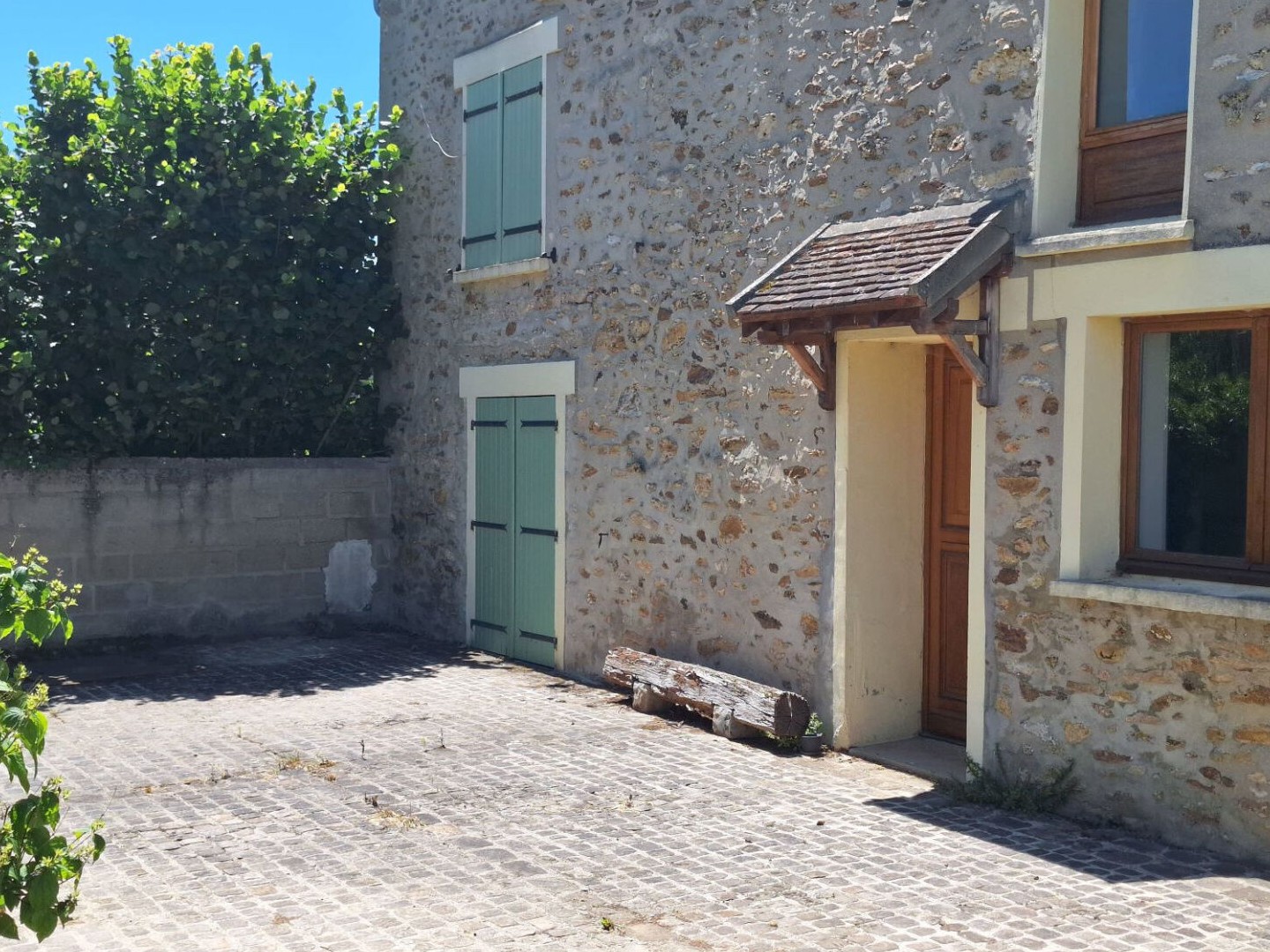 Maison 5 pièces 188 m2 env. , terrain 6025 m2